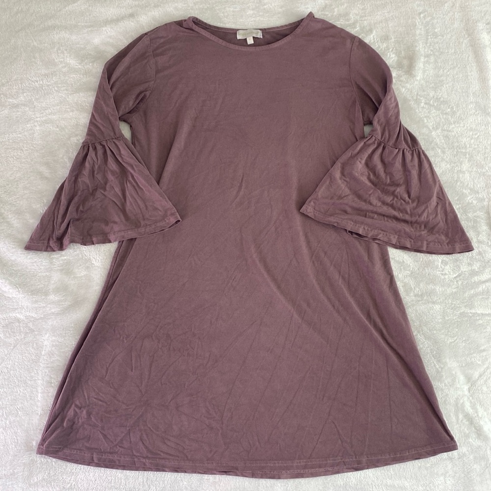 Simply Southern velvet mauve bell sleeve midi dress - Picture 1 of 17